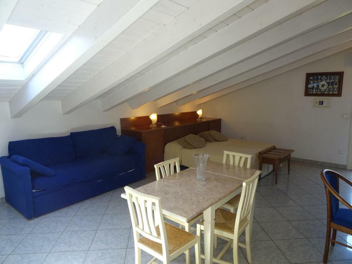 Residence Rosa Dei Venti Cervia Szoba fotó